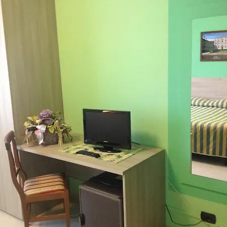 Hotel Certosa 3*
